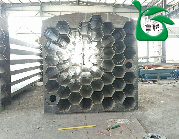 不（bú）鏽鋼（gāng）陽極管式電除塵器